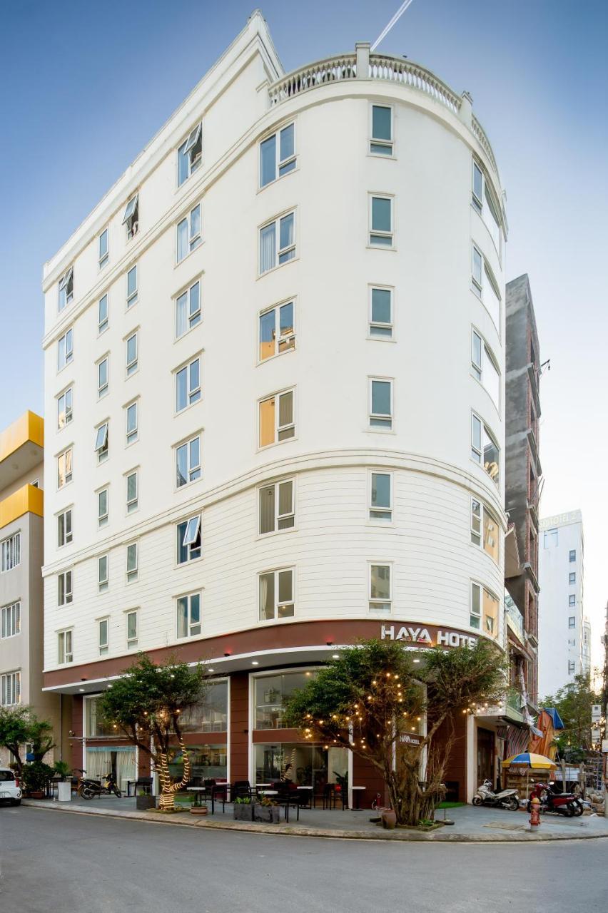 Haya Hotel Beach Da Nang Exteriör bild